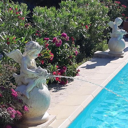 Les Chambres Manon - Piscine, Spa, Tennis Belcodene Екстериор снимка